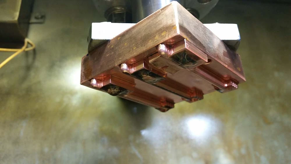 Производство столовых приборов. Товары народного потребления.